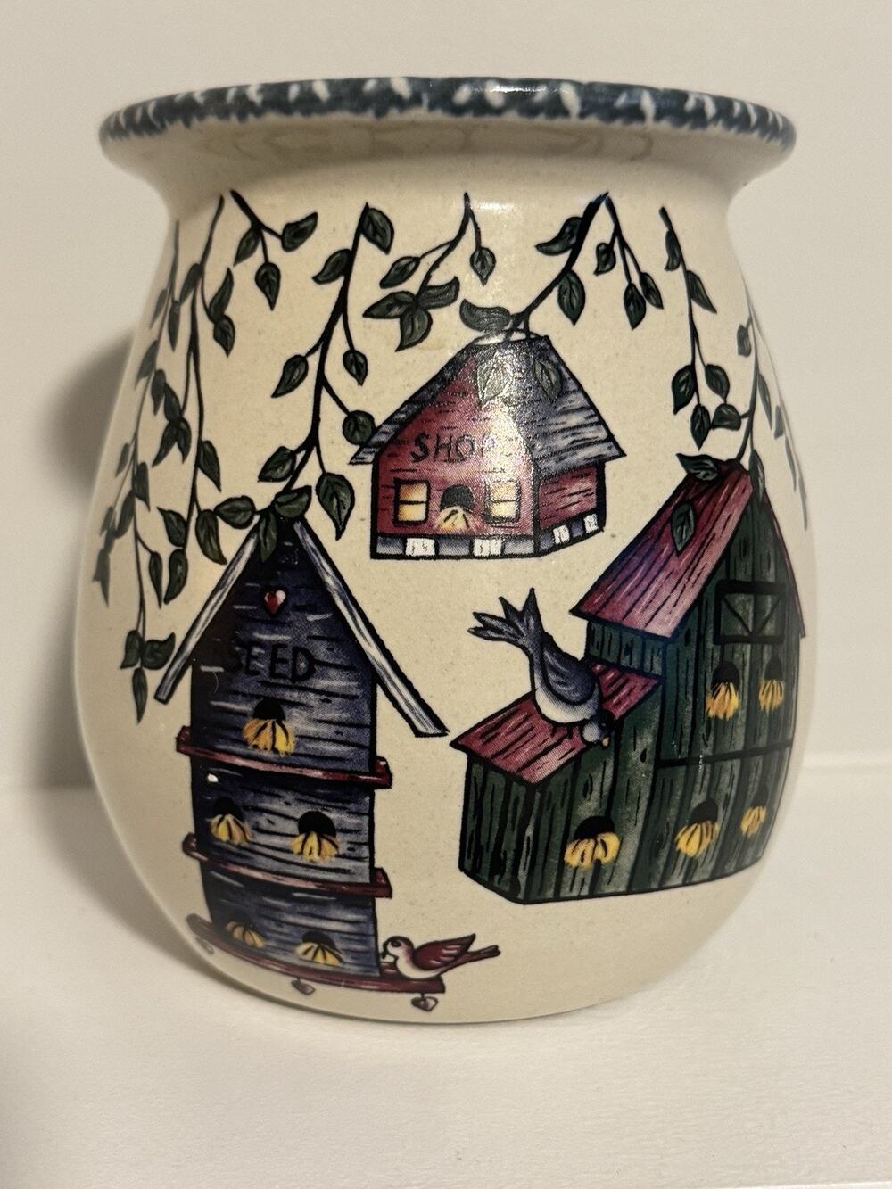 Vintage Cottagecore Crockery Vase Home and Garden Party Birdhouse
